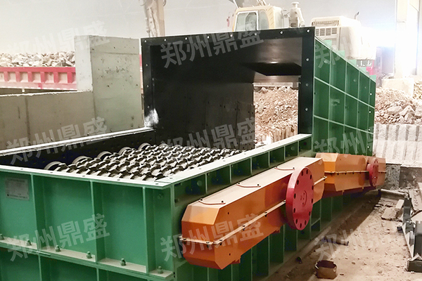 BDG波動(dòng)輥式給料機01